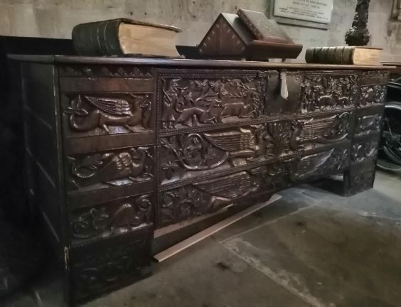 Chest, Alnwick church